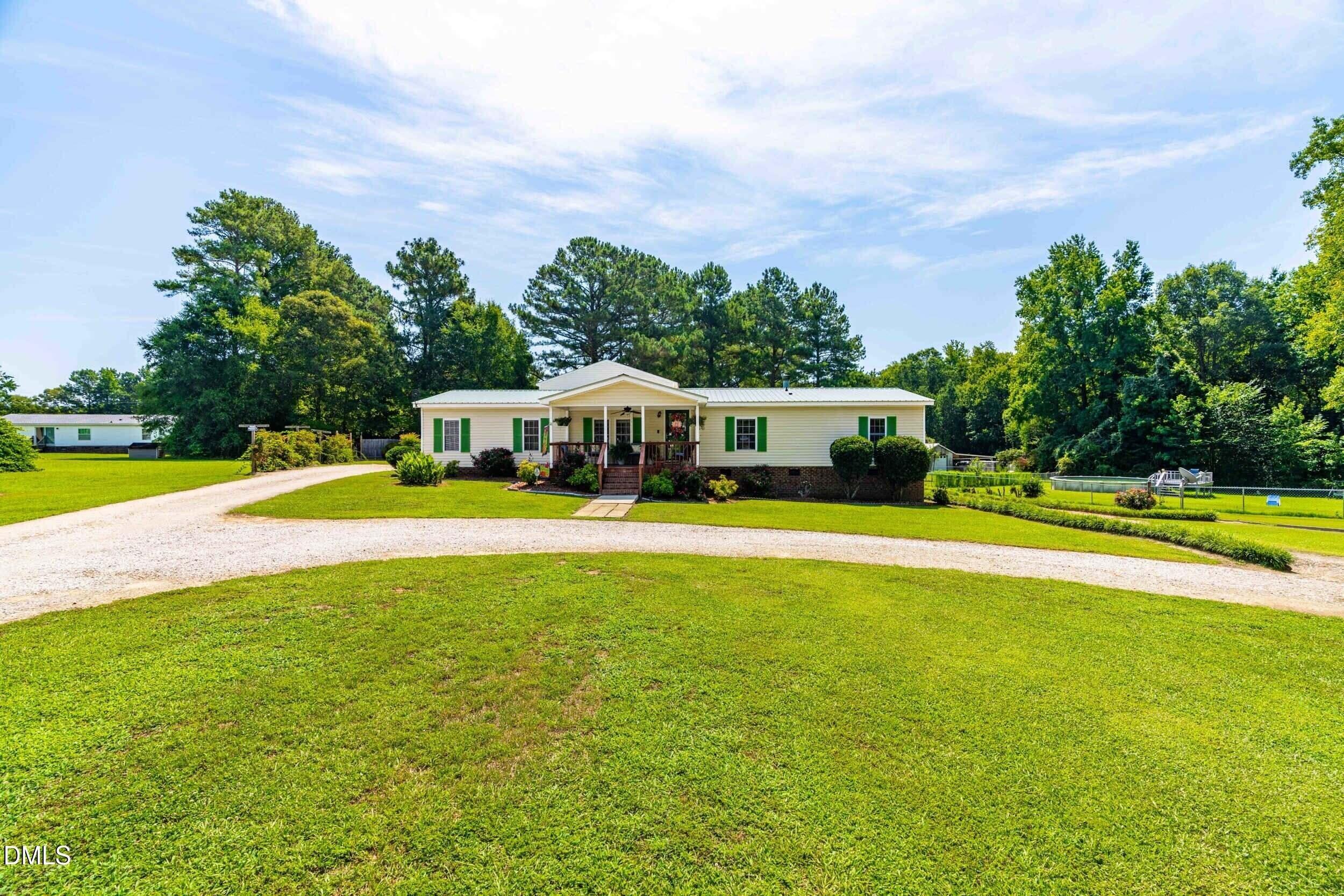 Cockrell Ave, Kenly, NC 27542