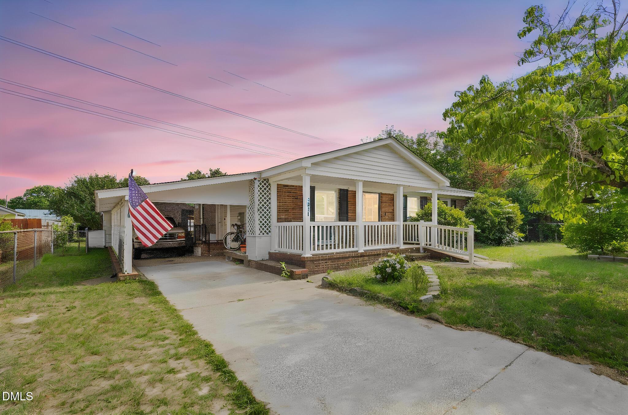 Eagle Ct, Fayetteville, NC 28304