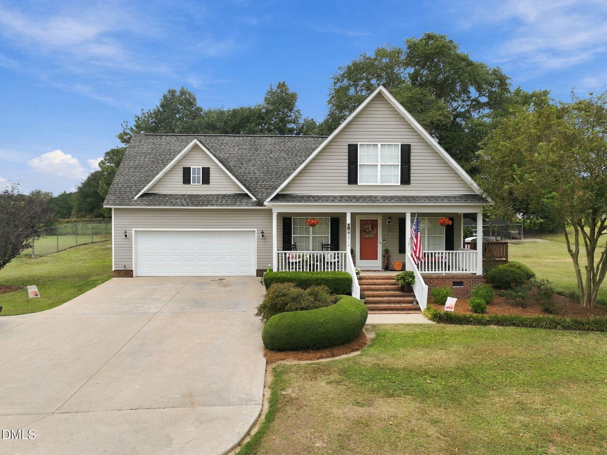 Fred Mcleod Ln, Coats, NC 27521