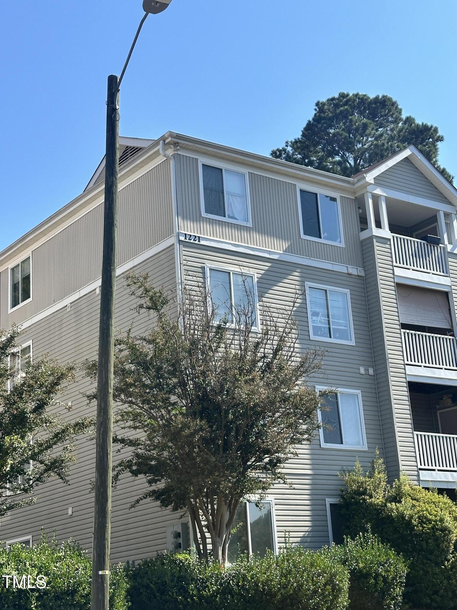 University Ct, Raleigh, NC 27606