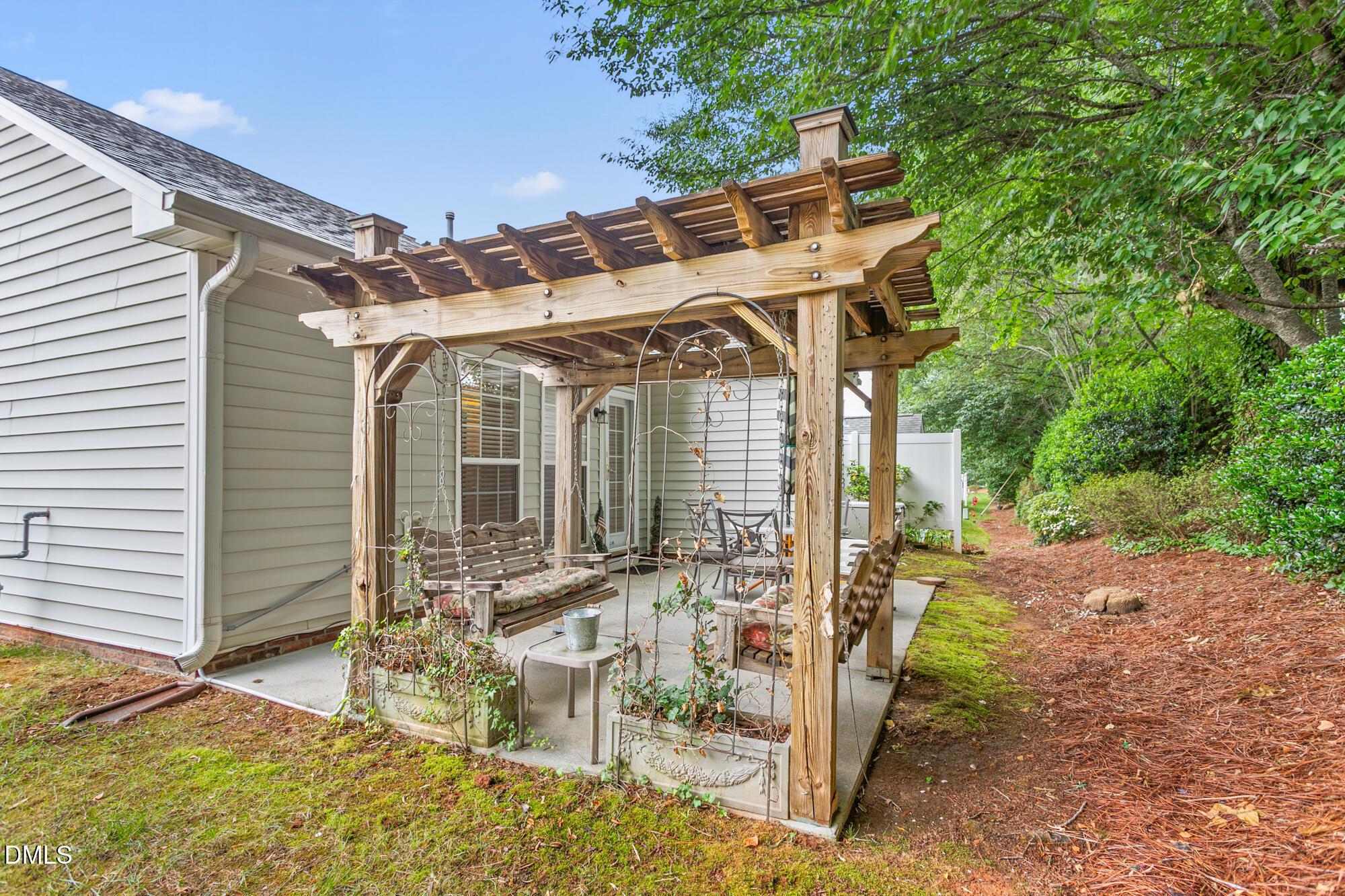 Old Craig Trl, Mebane, NC 27302