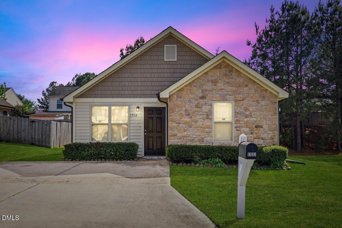 Great Bend Dr, Durham, NC 27704