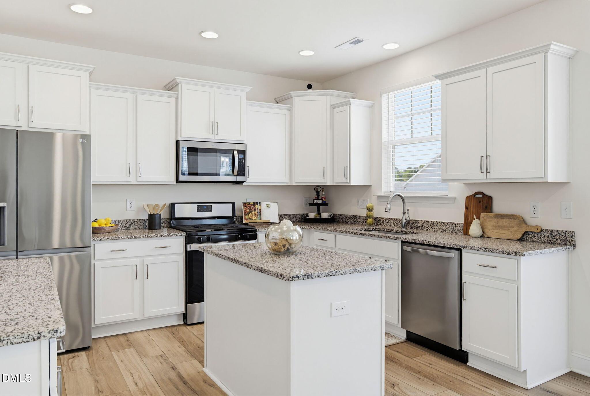 Heartpine Dr, Mebane, NC 27302