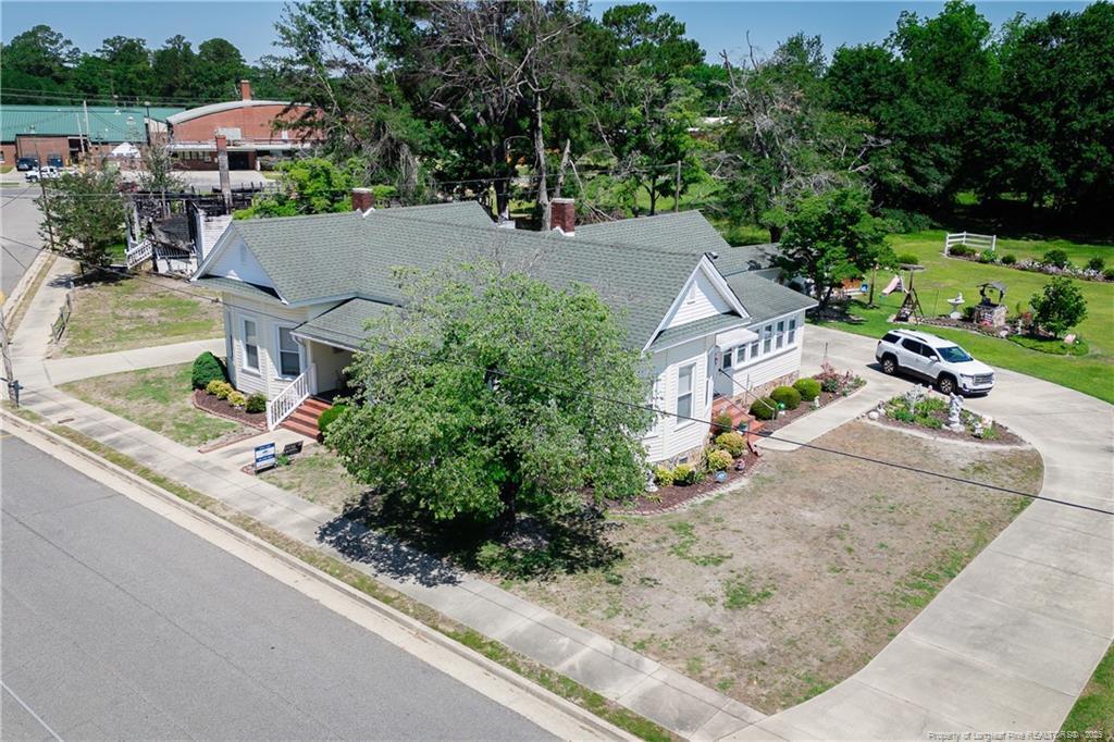 W Thompson St, Fairmont, NC 28340