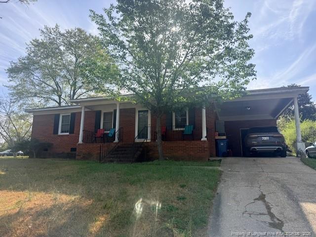 Madonna Dr, Fayetteville, NC 28311