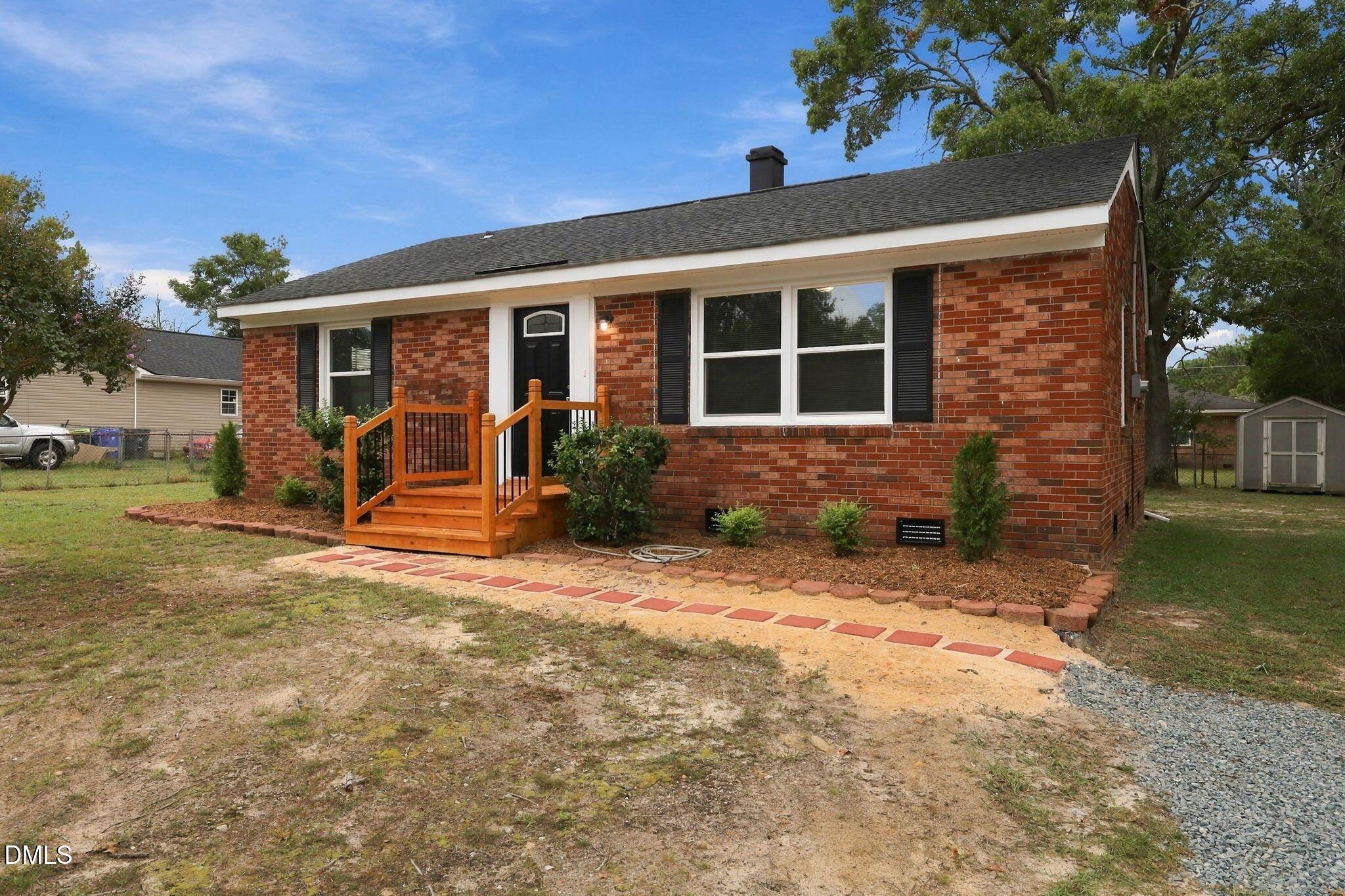 Elaine St, Spring Lake, NC 28390