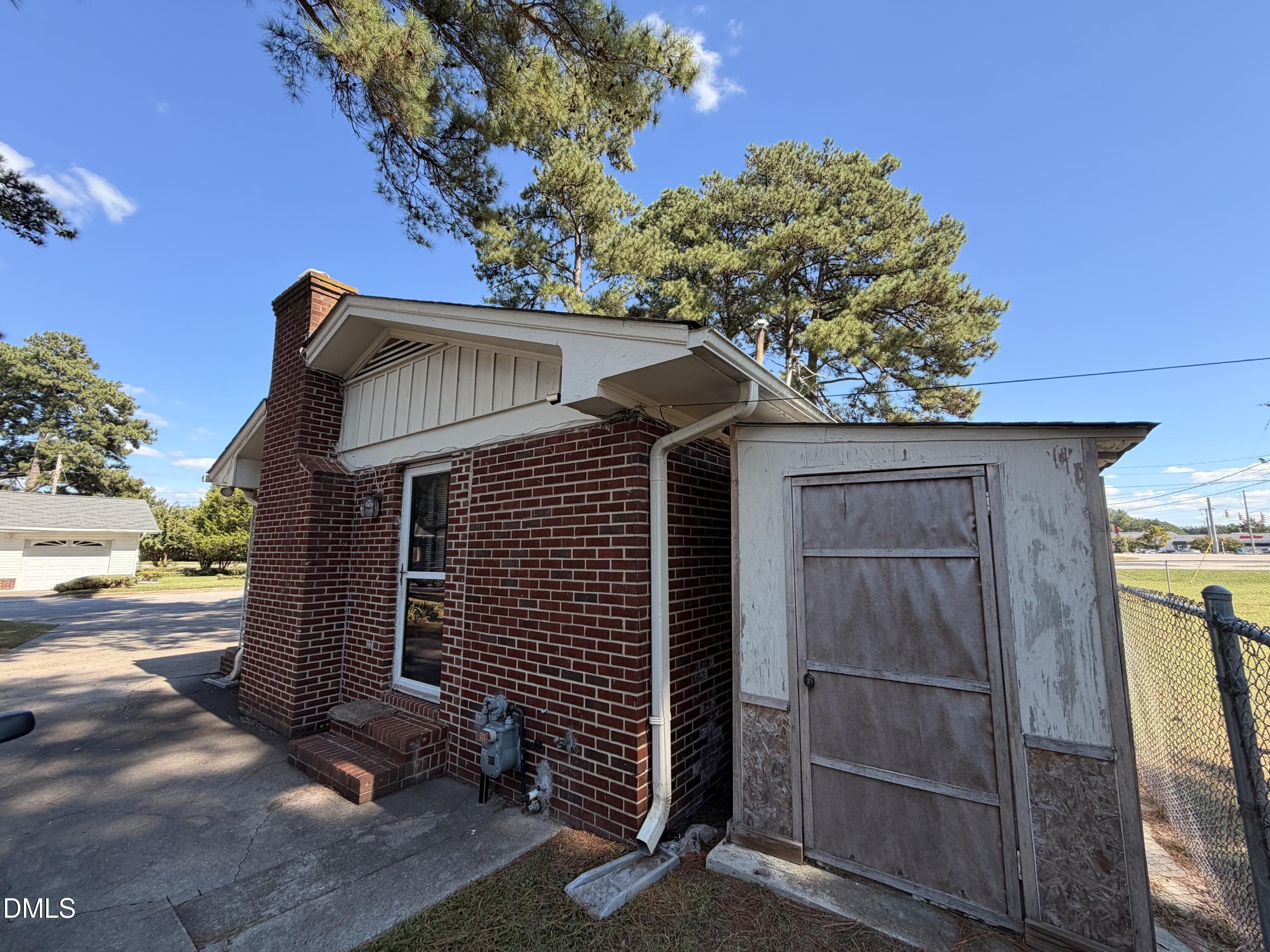 Vance St E, Wilson, NC 27893