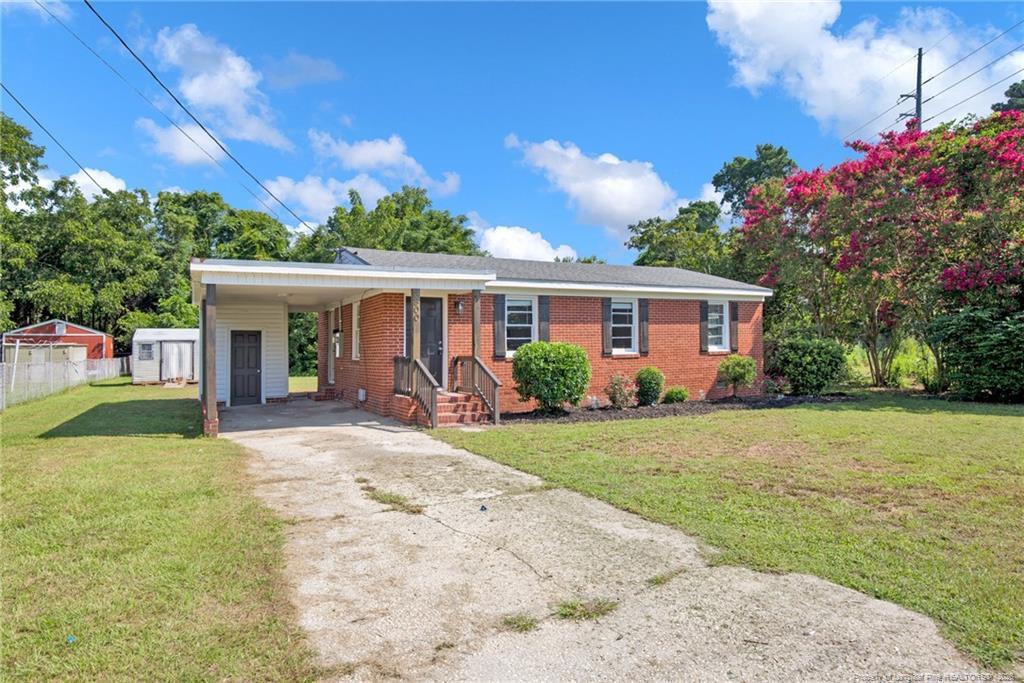 E Shepard St, Fayetteville, NC 28304