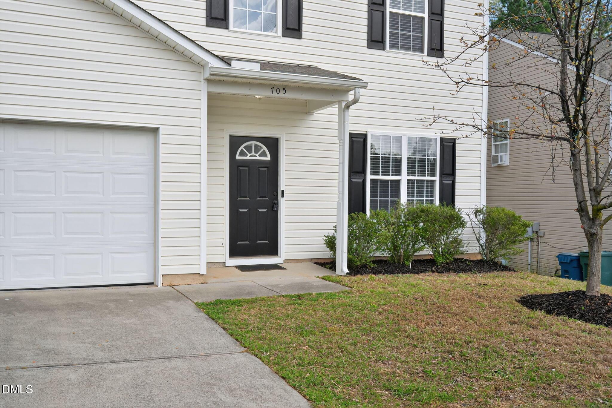 Weeping Willow Dr, Durham, NC 27704