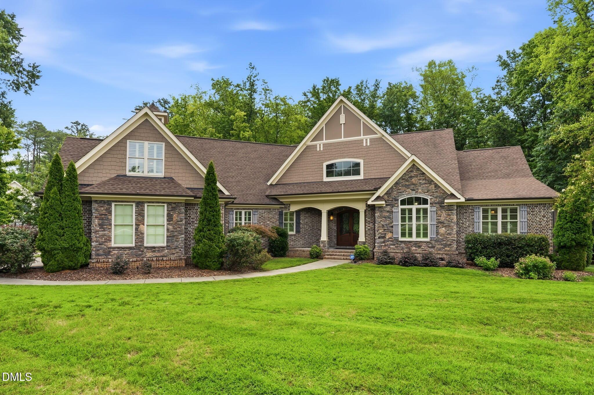 Dovefield Ln, Youngsville, NC 27596