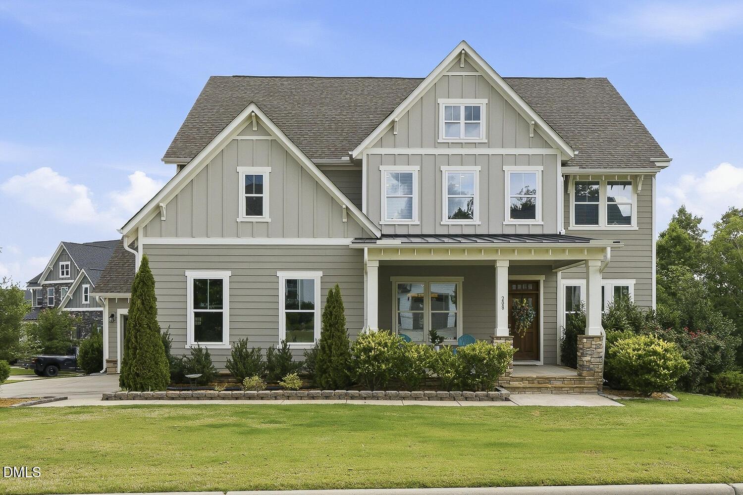Silent Cove Ln, Holly Springs, NC 27540