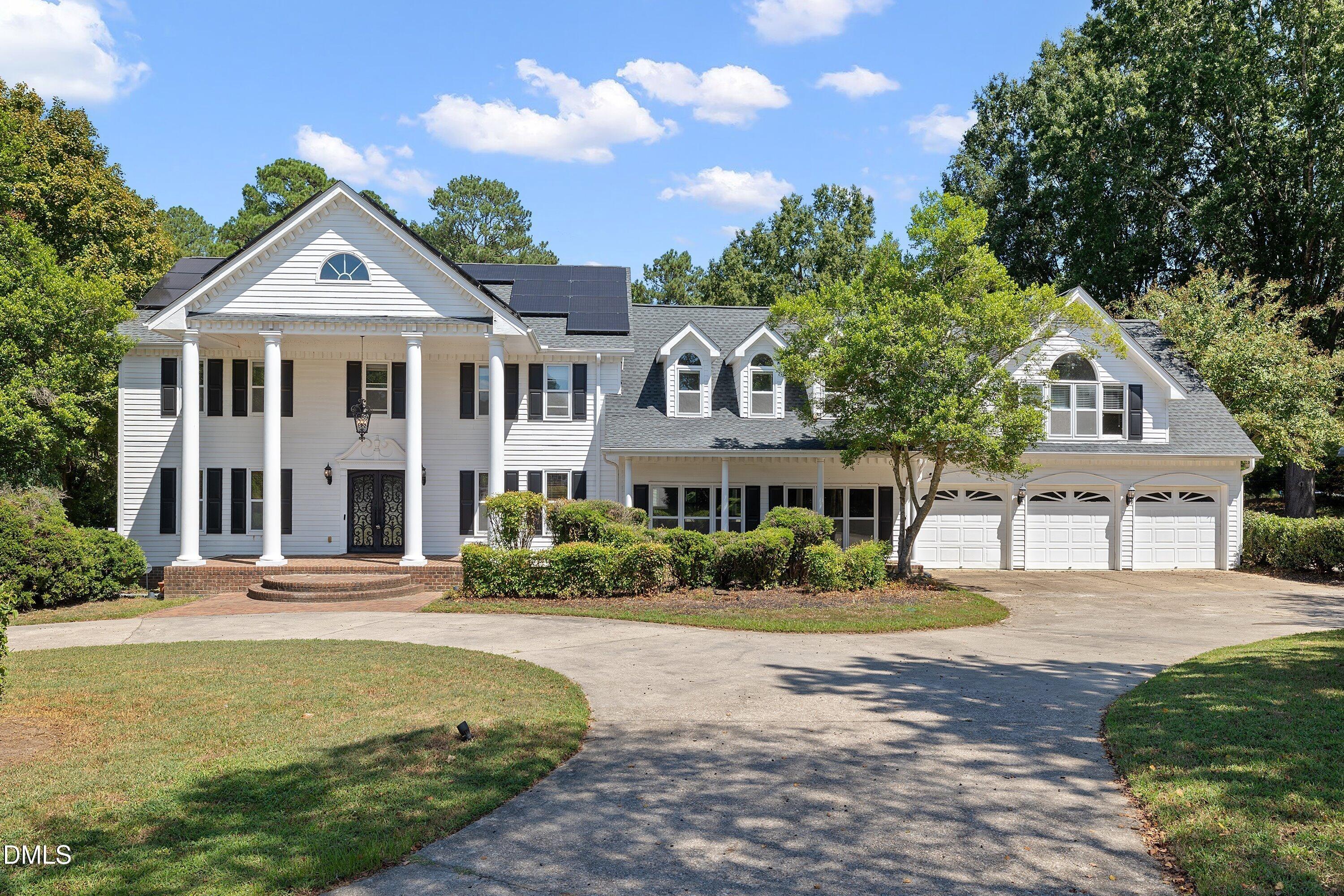 Devon Cir, Raleigh, NC 27604