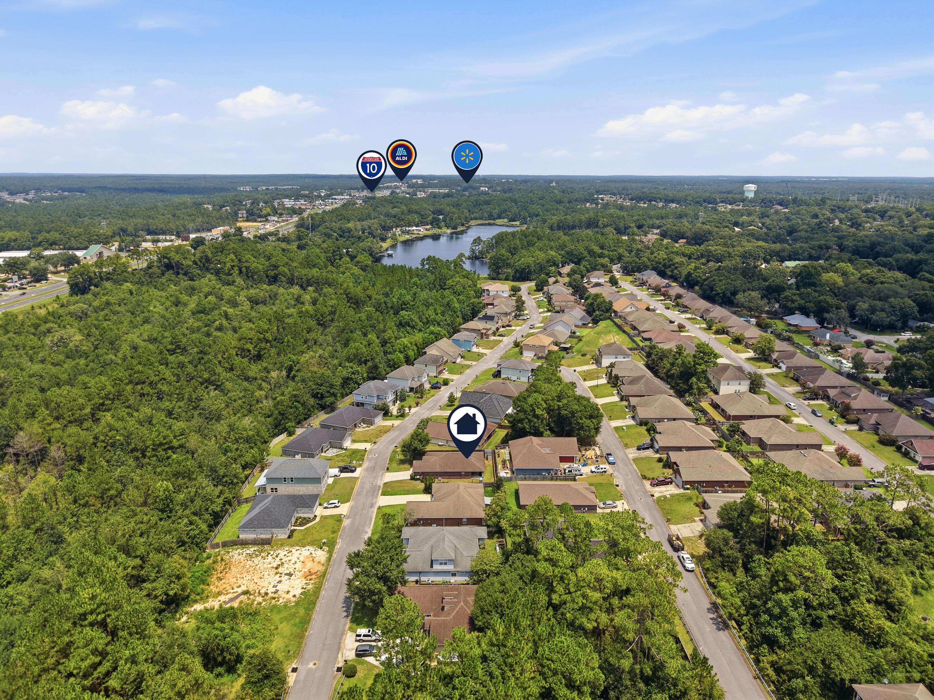 Hermosa Rd, Crestview, FL 32539