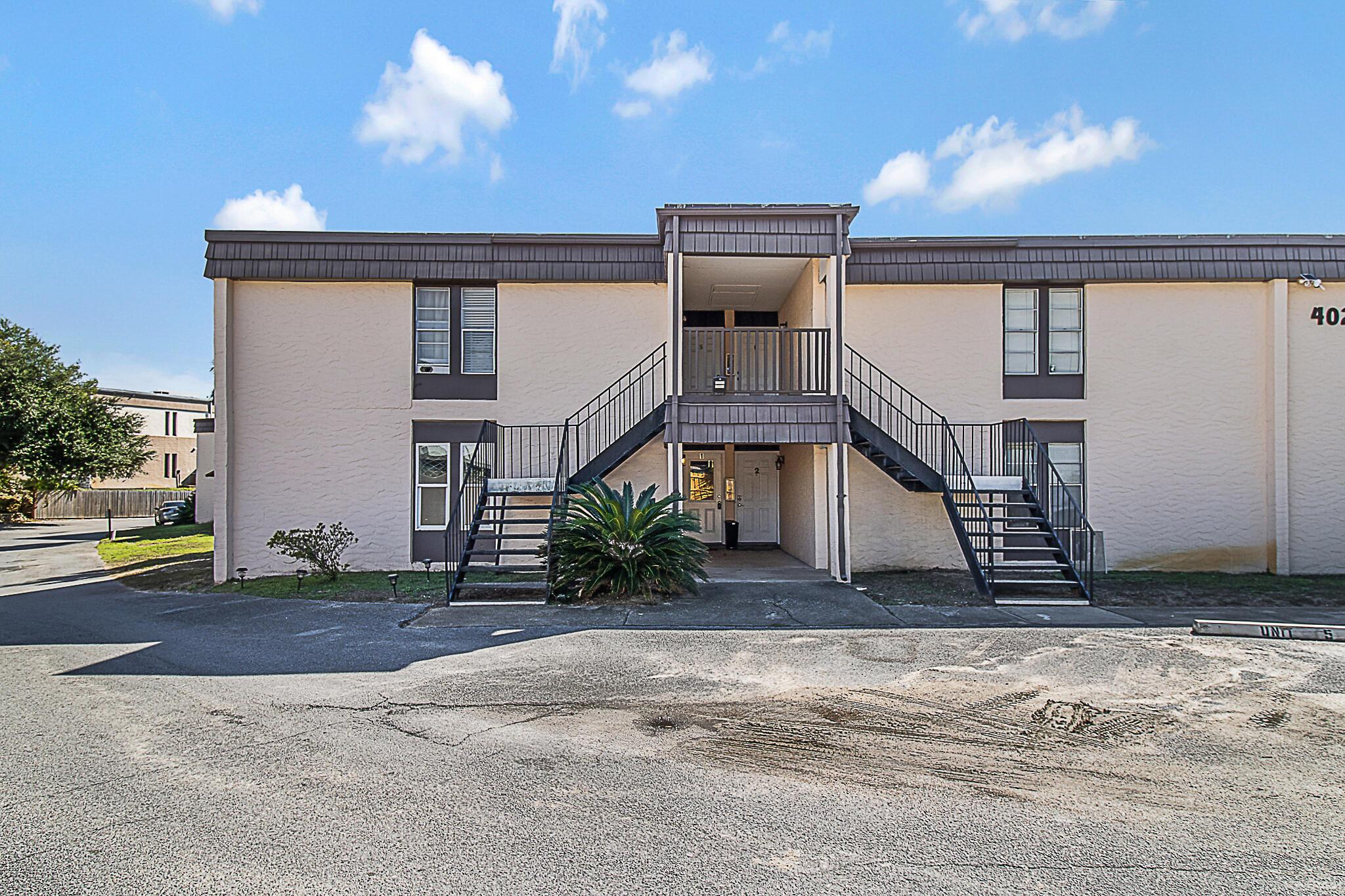 Marshall Ct Nw, Fort Walton Beach, FL 32548
