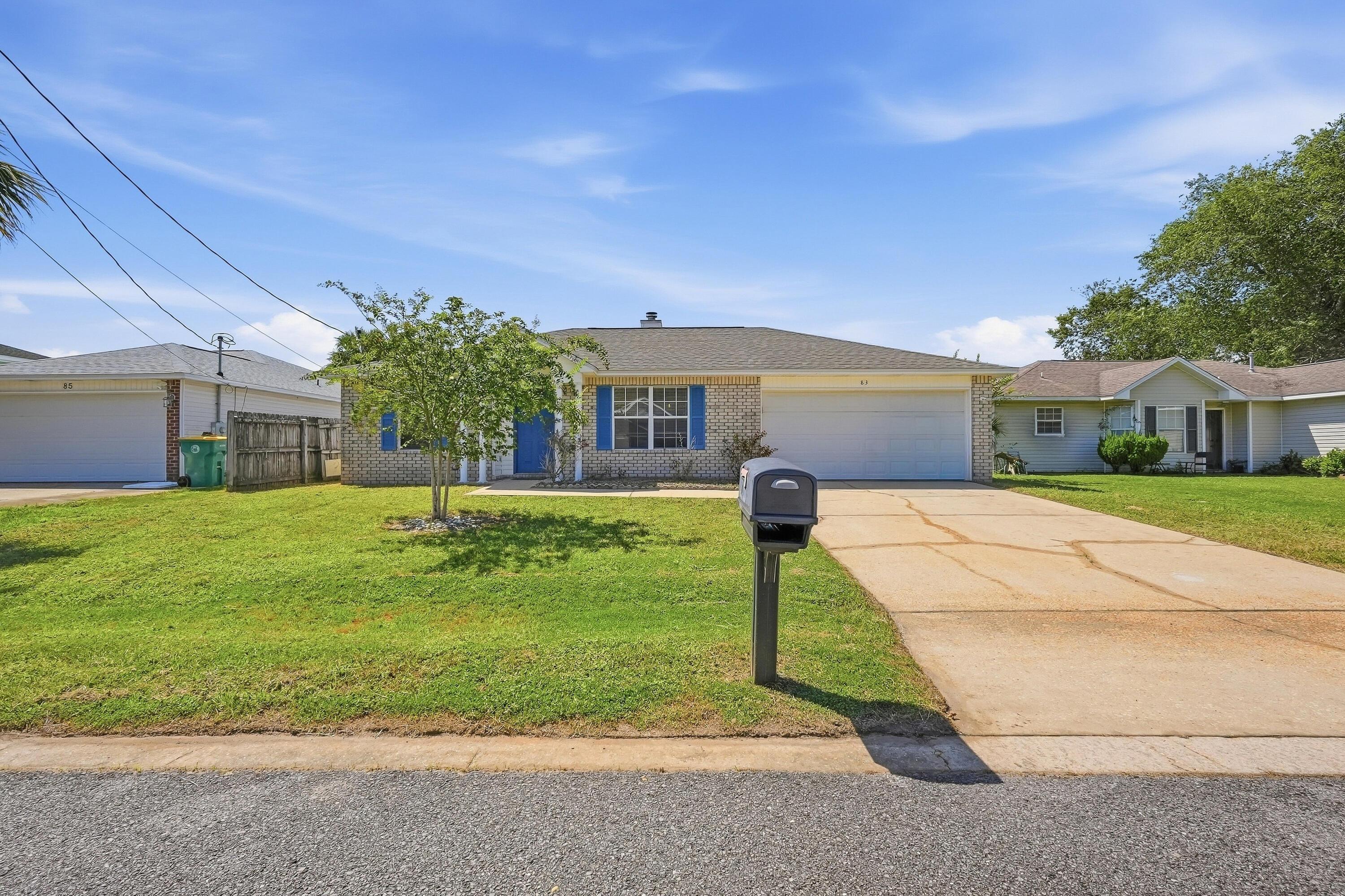 Stowe Rd, Mary Esther, FL 32569