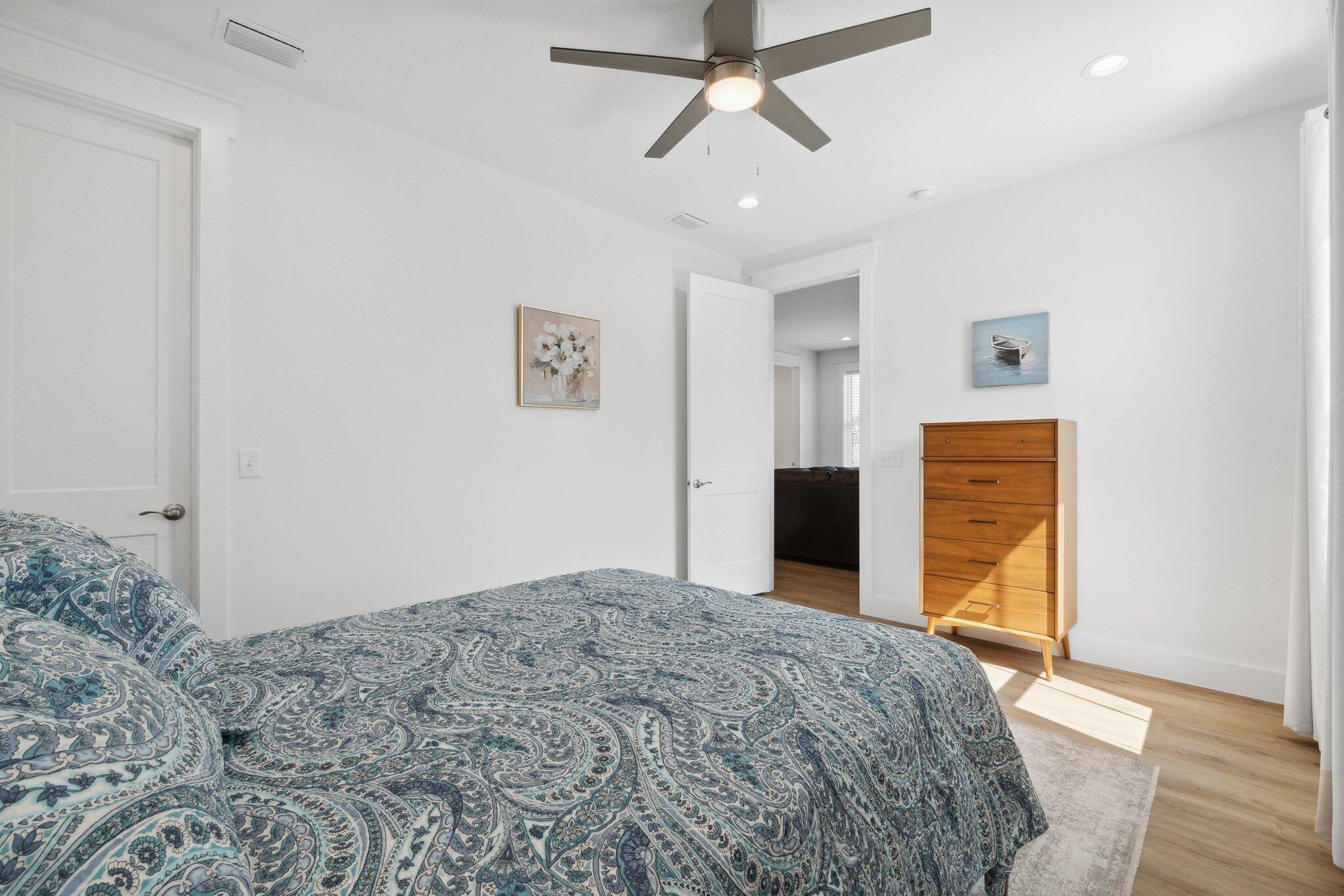Sunset Ave, Panama City, FL 32408