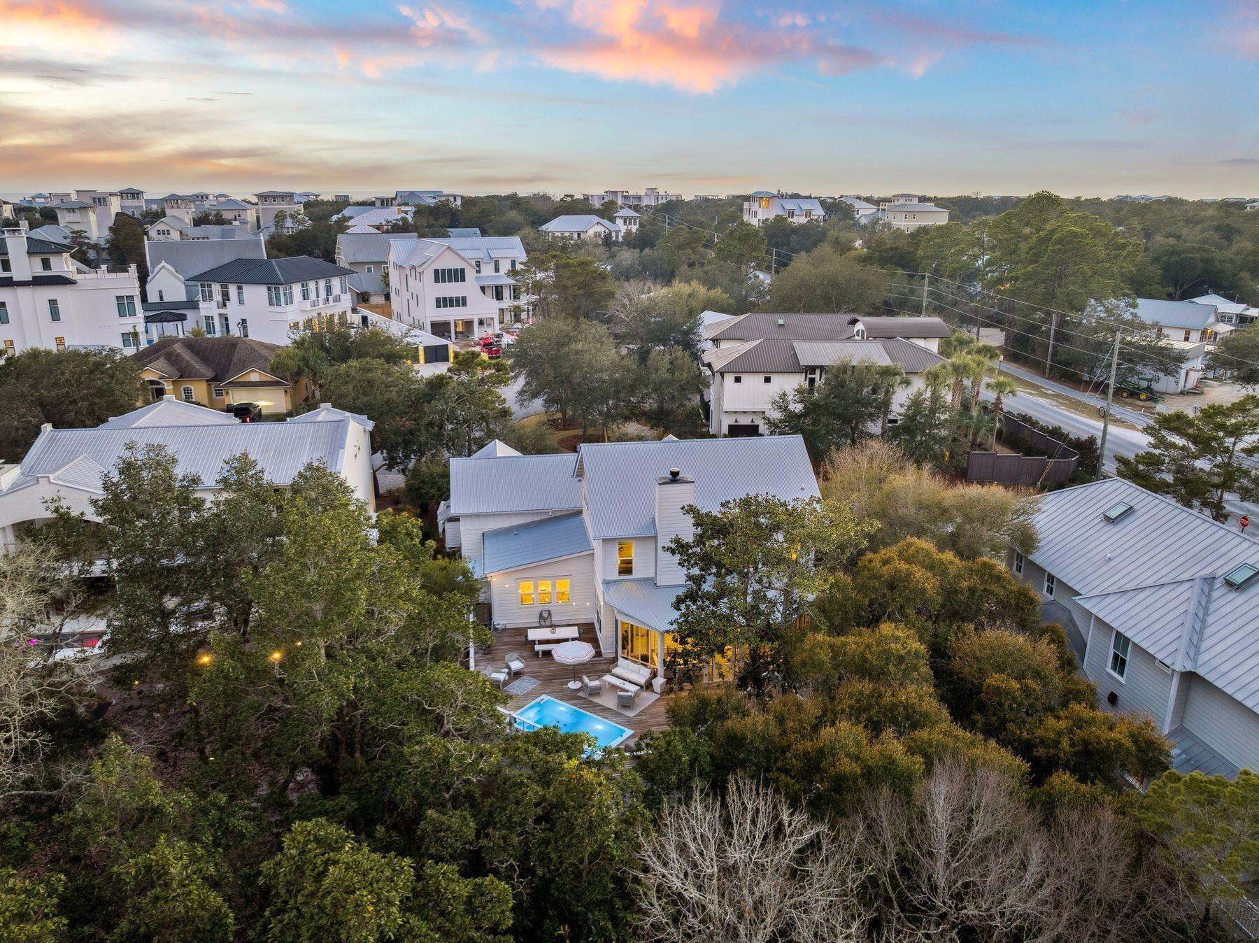 Suzanne Dr, Santa Rosa Beach, FL 32459