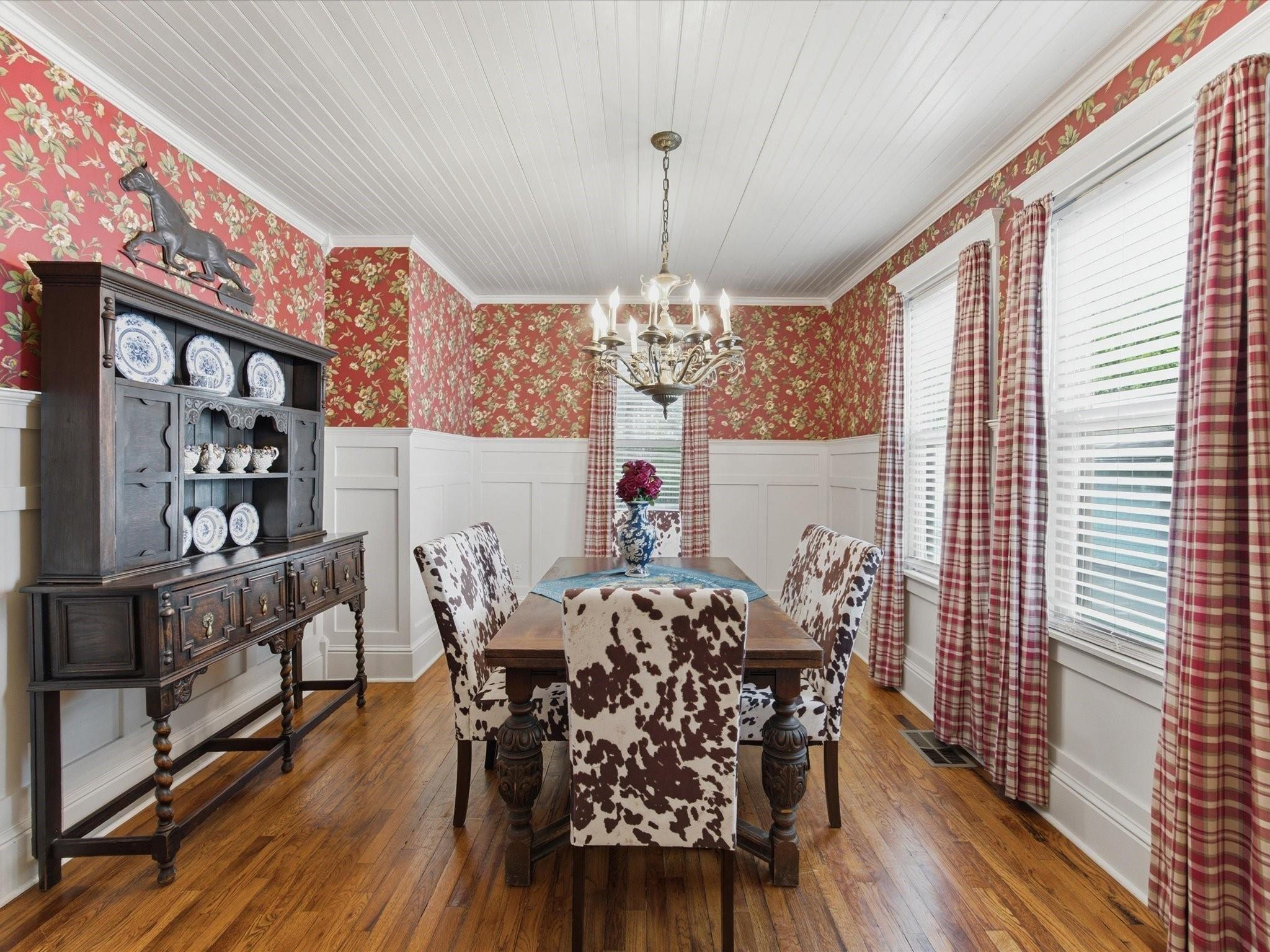 W Bridge St, Granbury, TX 76048