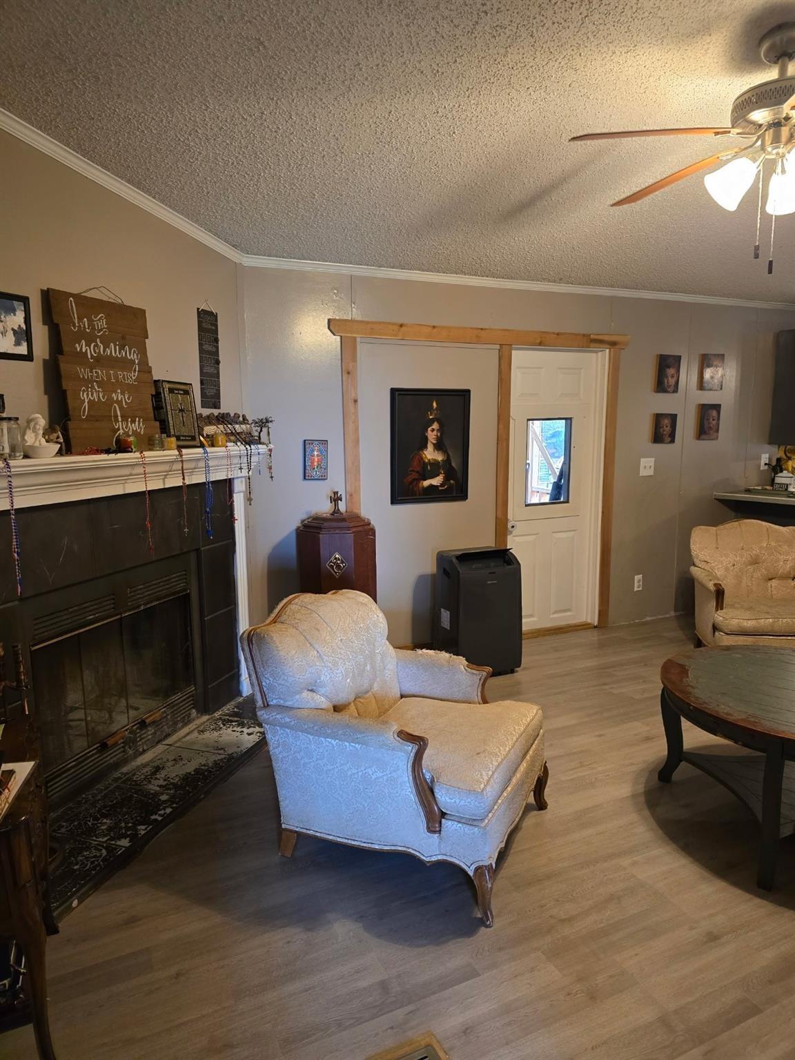 Rolling Oaks Dr, Cleburne, TX 76031