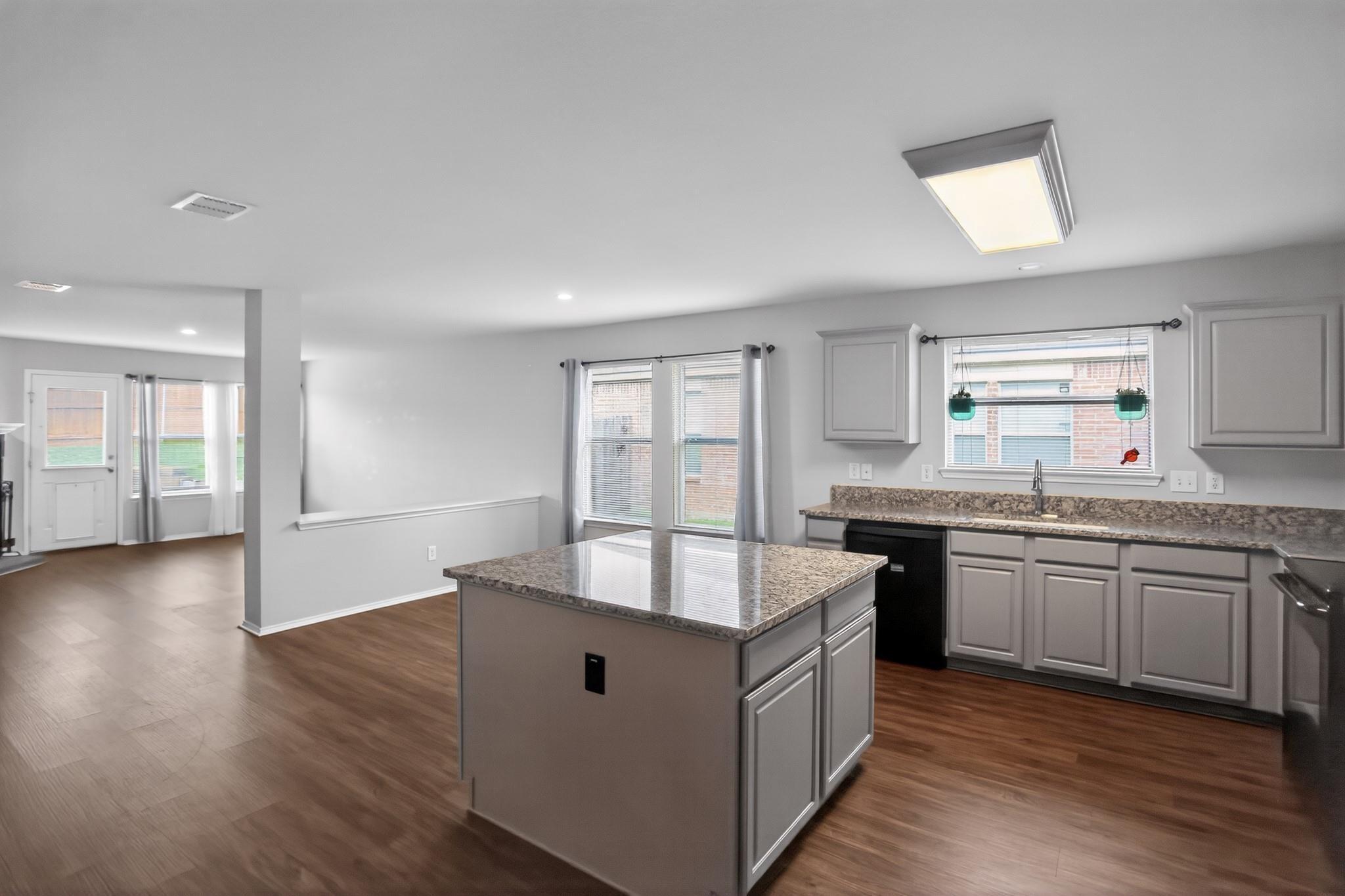 Silverwood Trl, Fort Worth, TX 76244