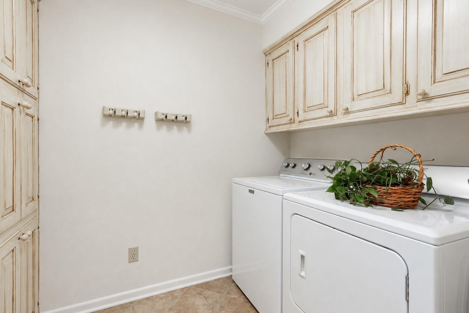 Ashford Ct, Tyler, TX 75703