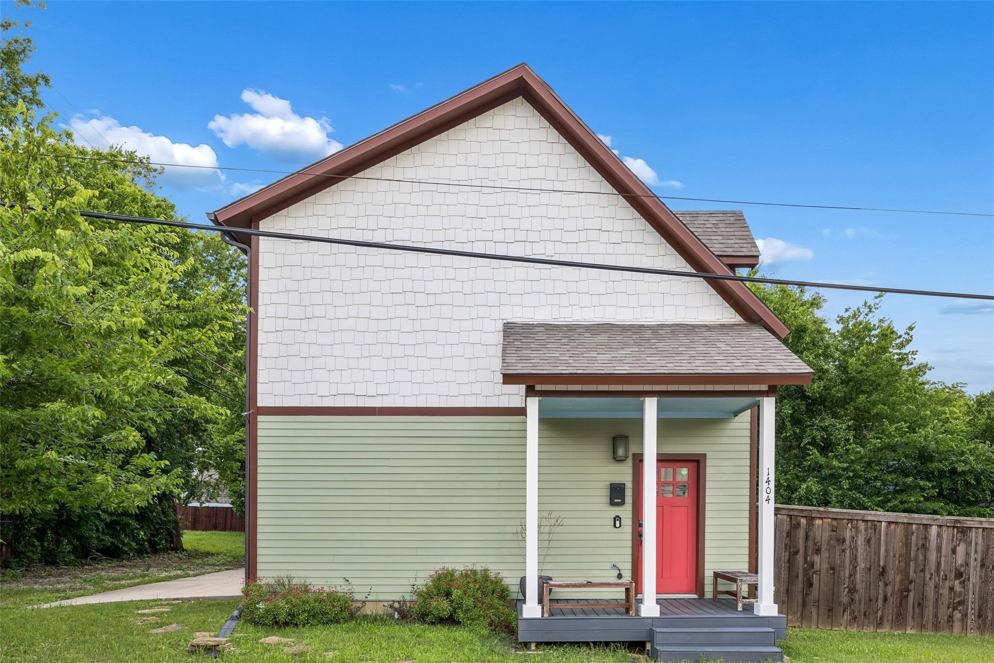W Morphy St, Fort Worth, TX 76104