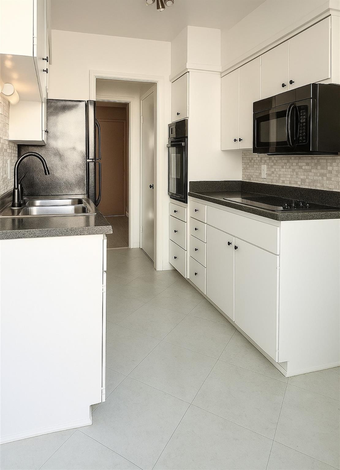 Valleydale Dr, Dallas, TX 75230