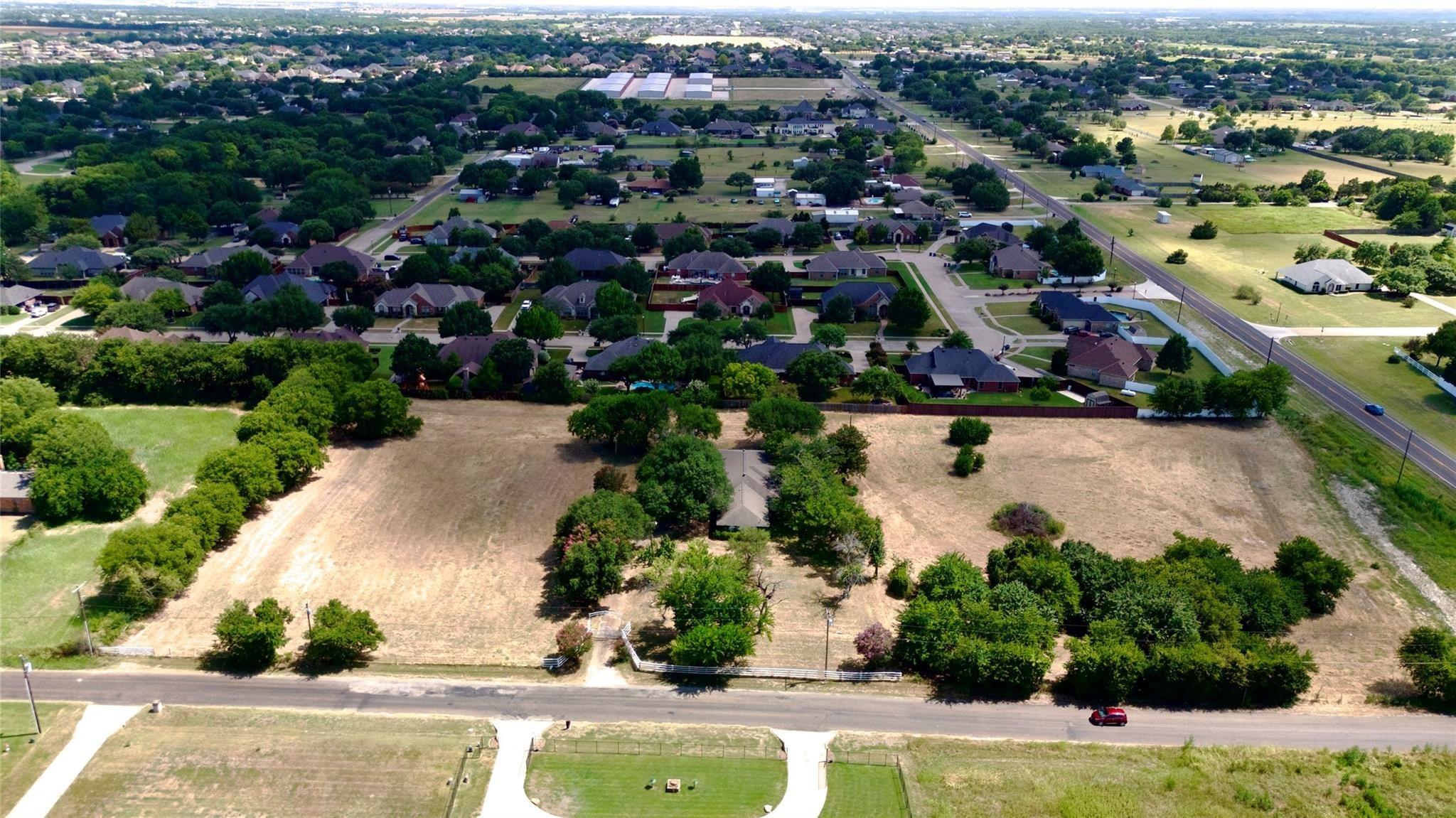 E Highland Rd, Red Oak, TX 75154