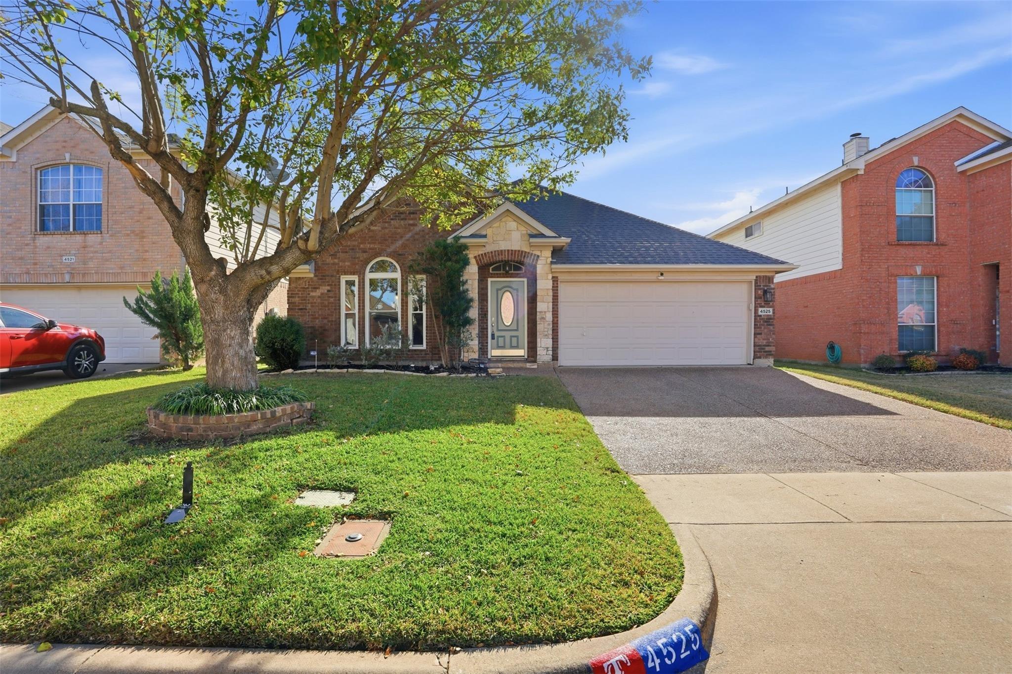 Lodestone Ln, Fort Worth, TX 76123