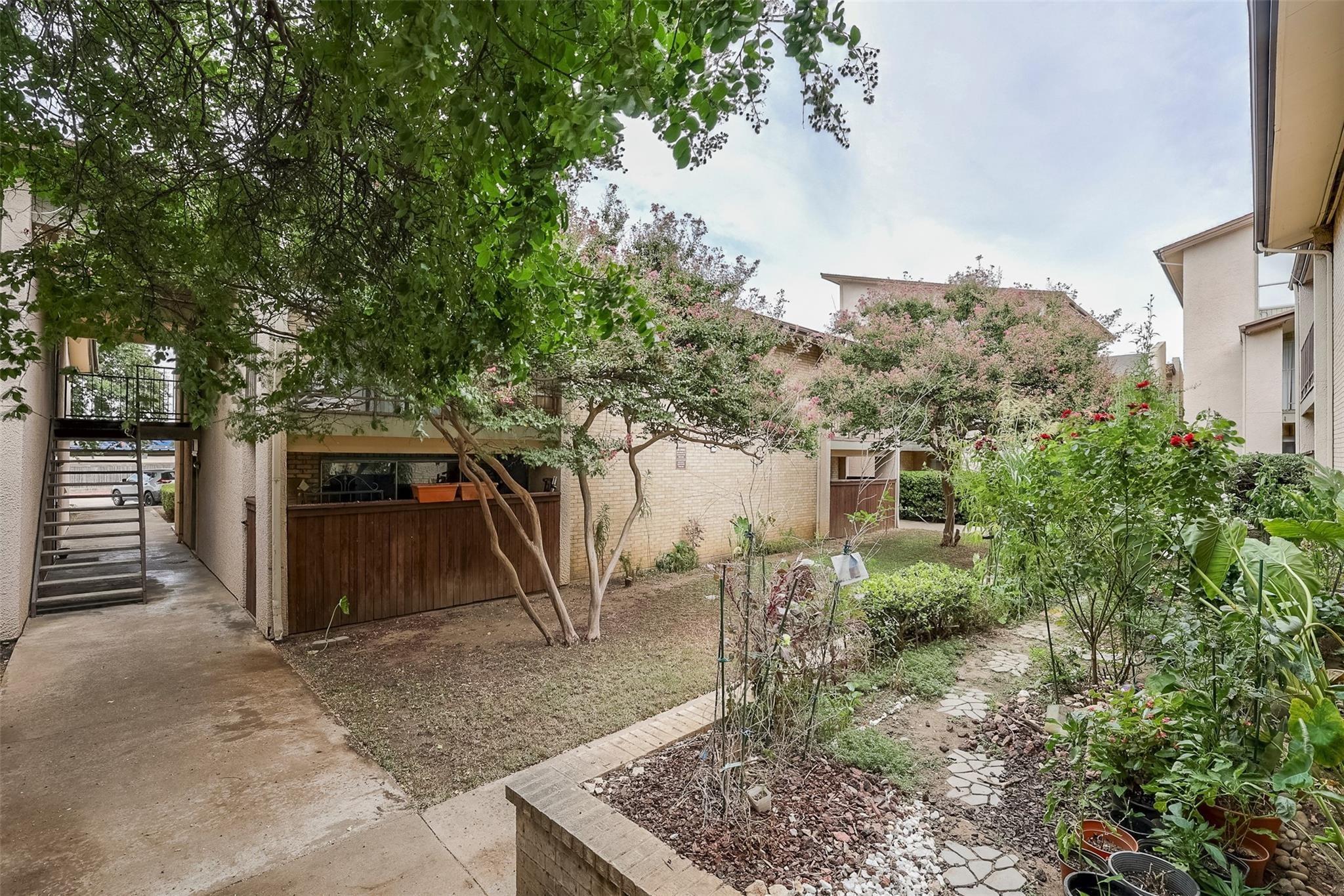 Midway Rd, Dallas, TX 75244