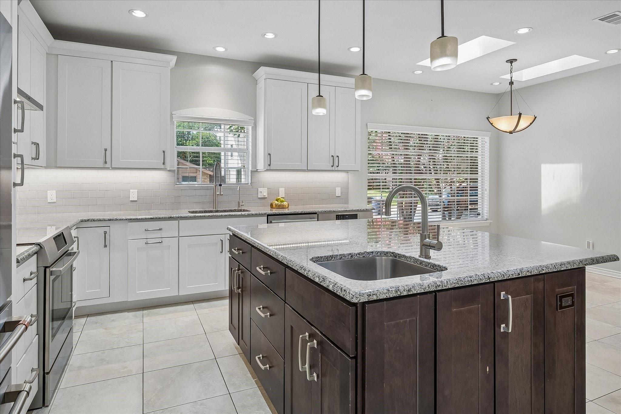 Lawtherwood Ct, Dallas, TX 75214