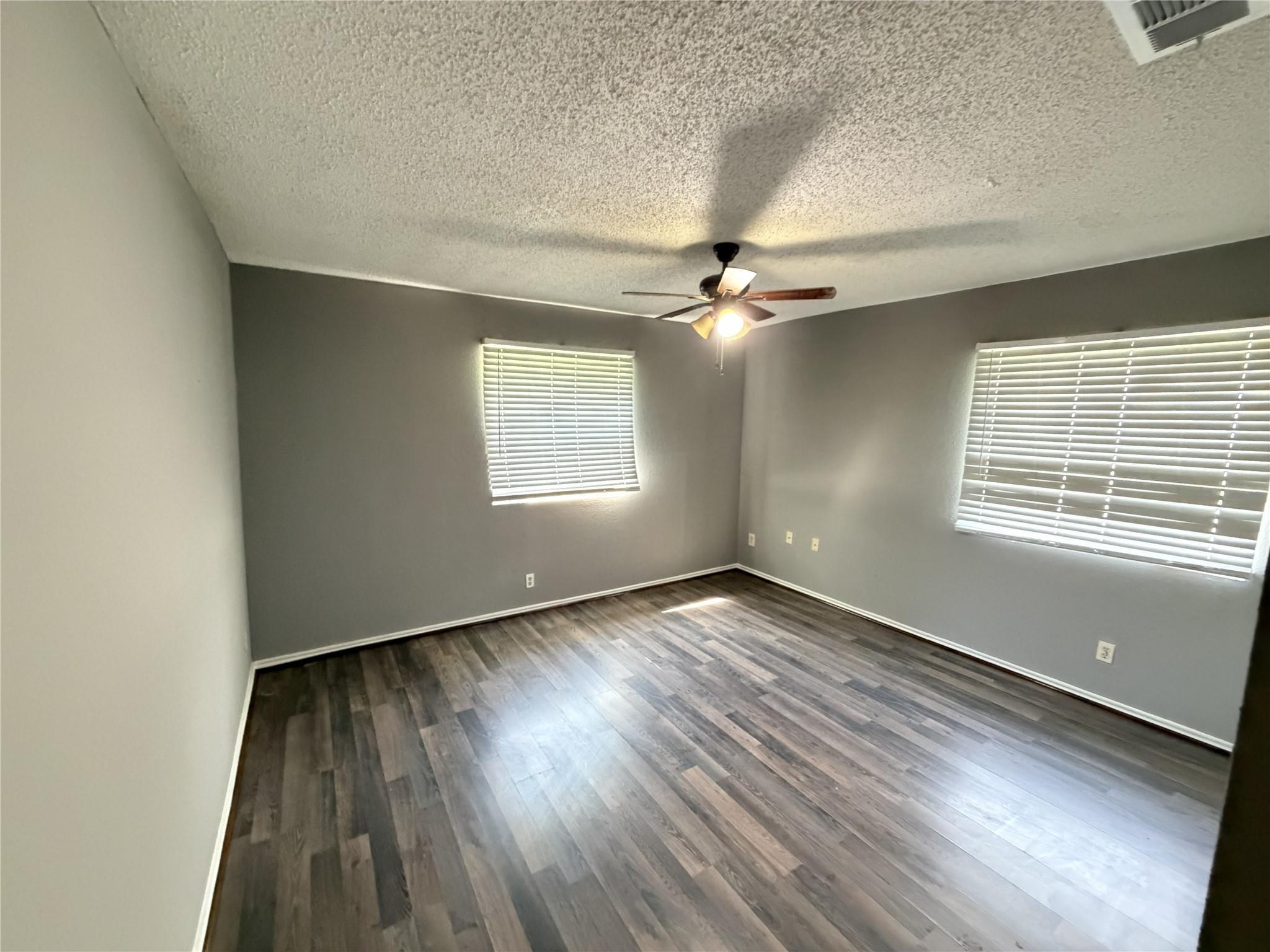 Desdemona Dr, Dallas, TX 75228