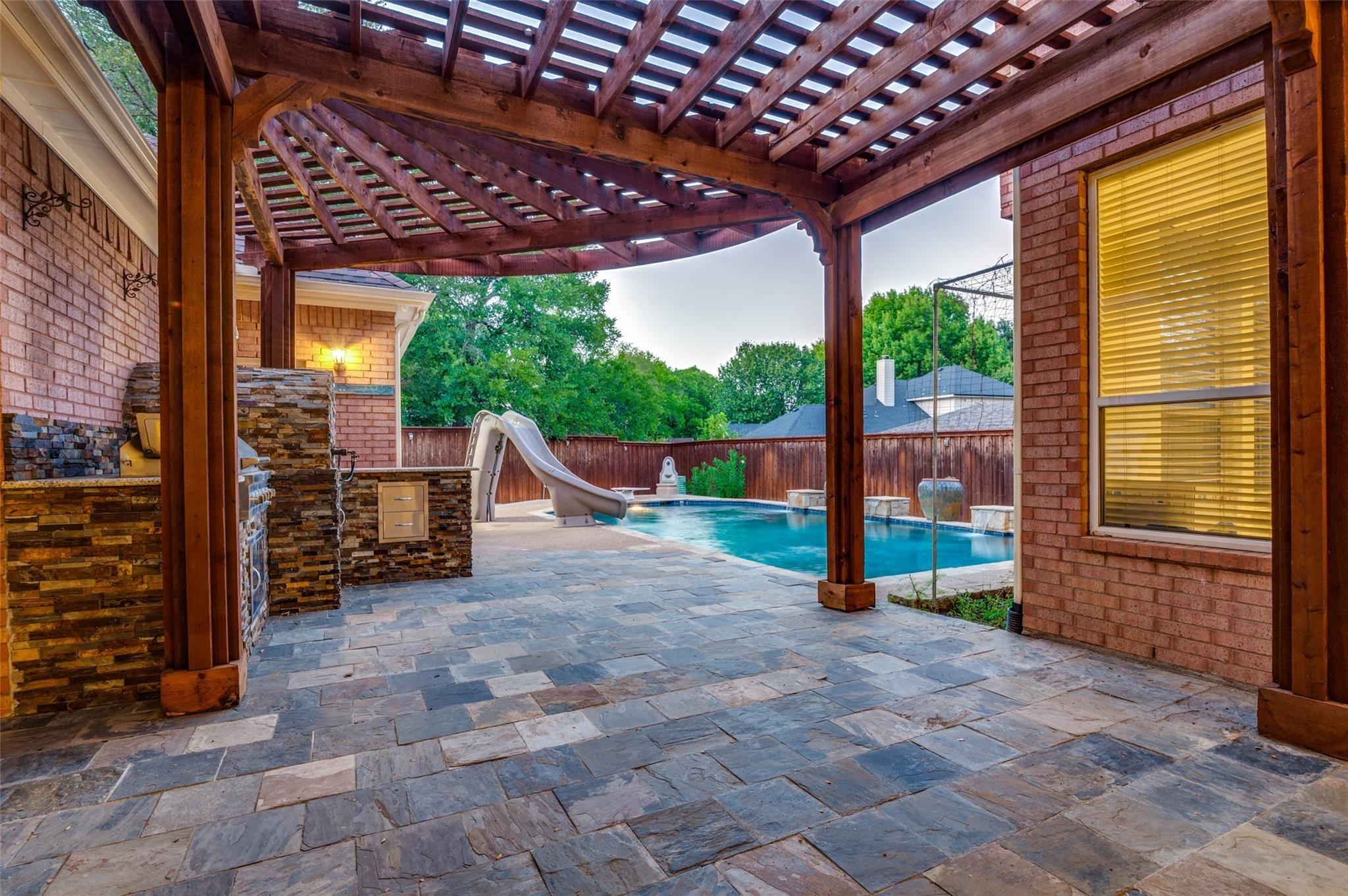 Hunters Glen Trl, Fort Worth, TX 76120
