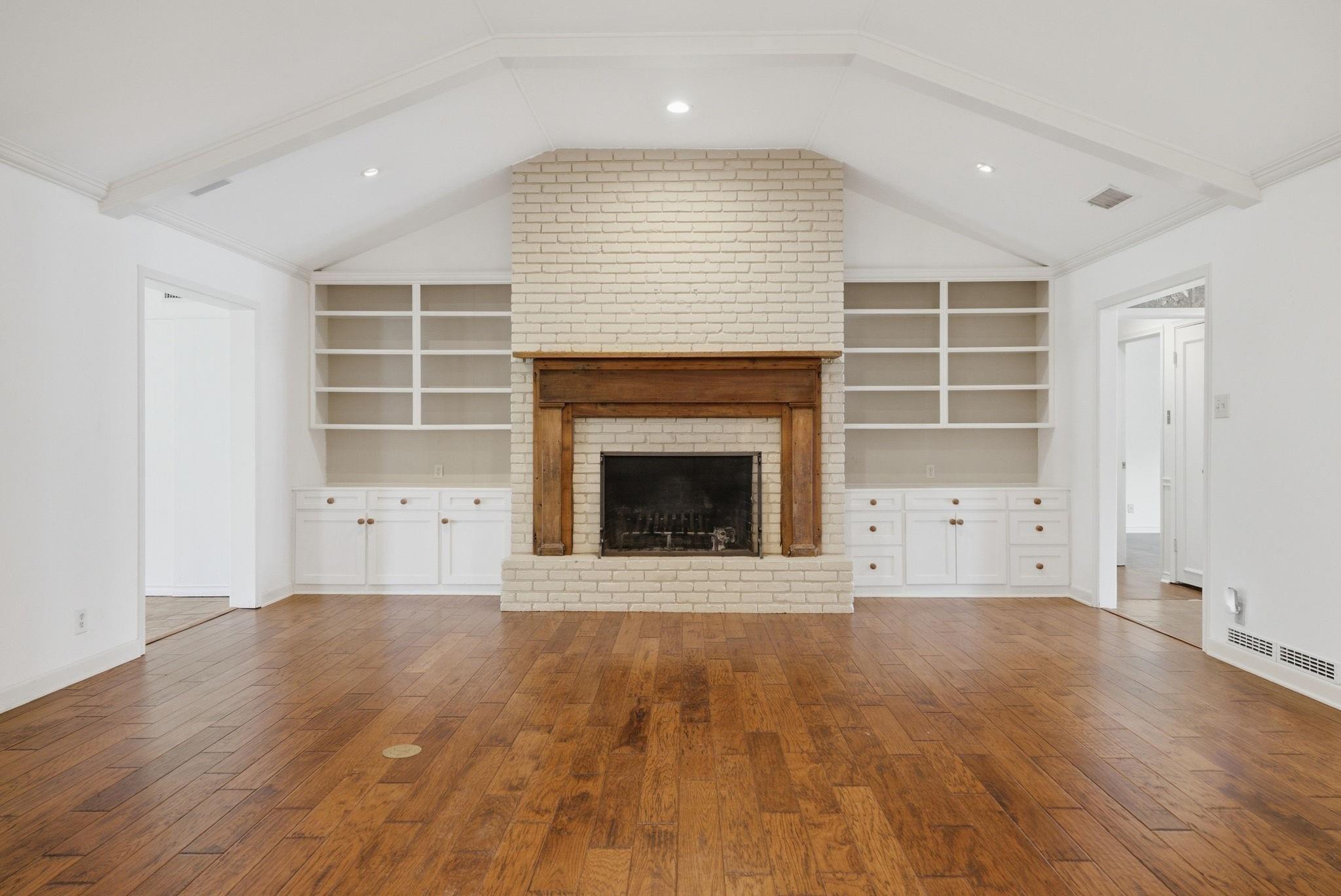 Pecan Dr, Tyler, TX 75701