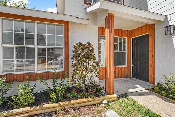 Bond St, Rowlett, TX 75088