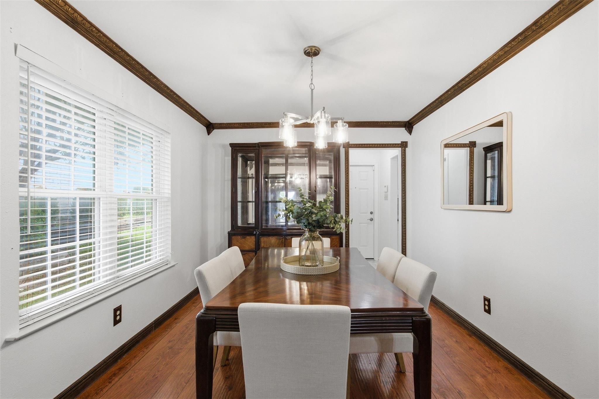 Flower Meadow Dr, Dallas, TX 75243