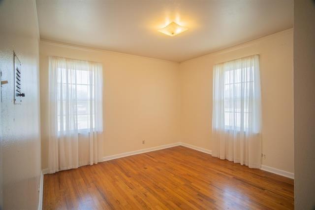 Ira St N, Haltom City, TX 76117