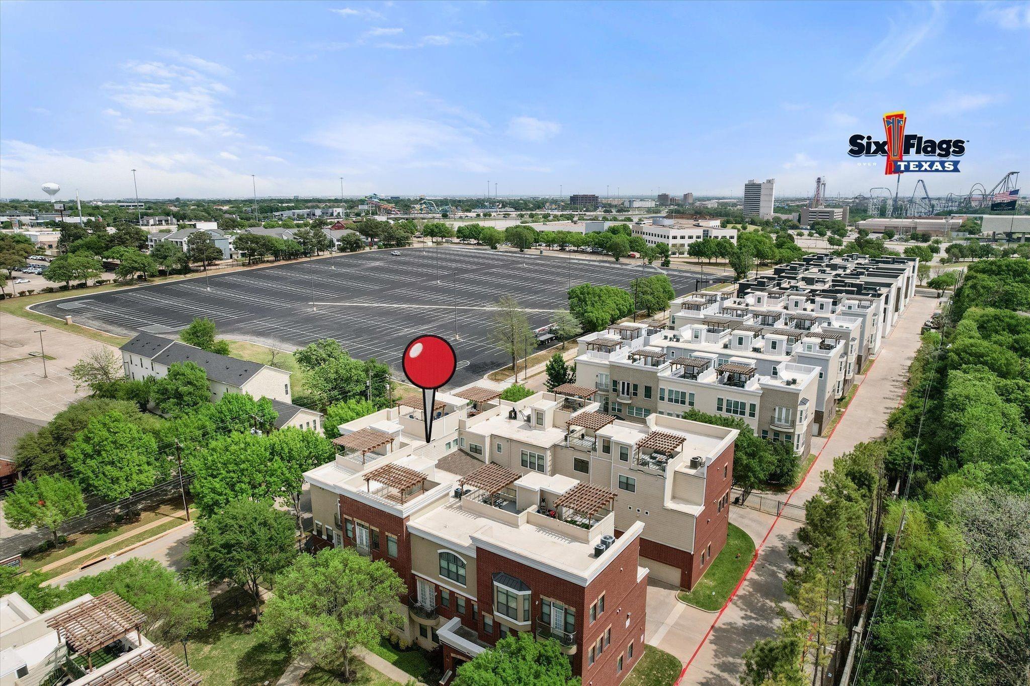 Beaconsfield Ln, Arlington, TX 76011