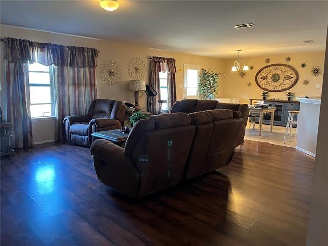 Hearthstone Dr, Lancaster, TX 75146