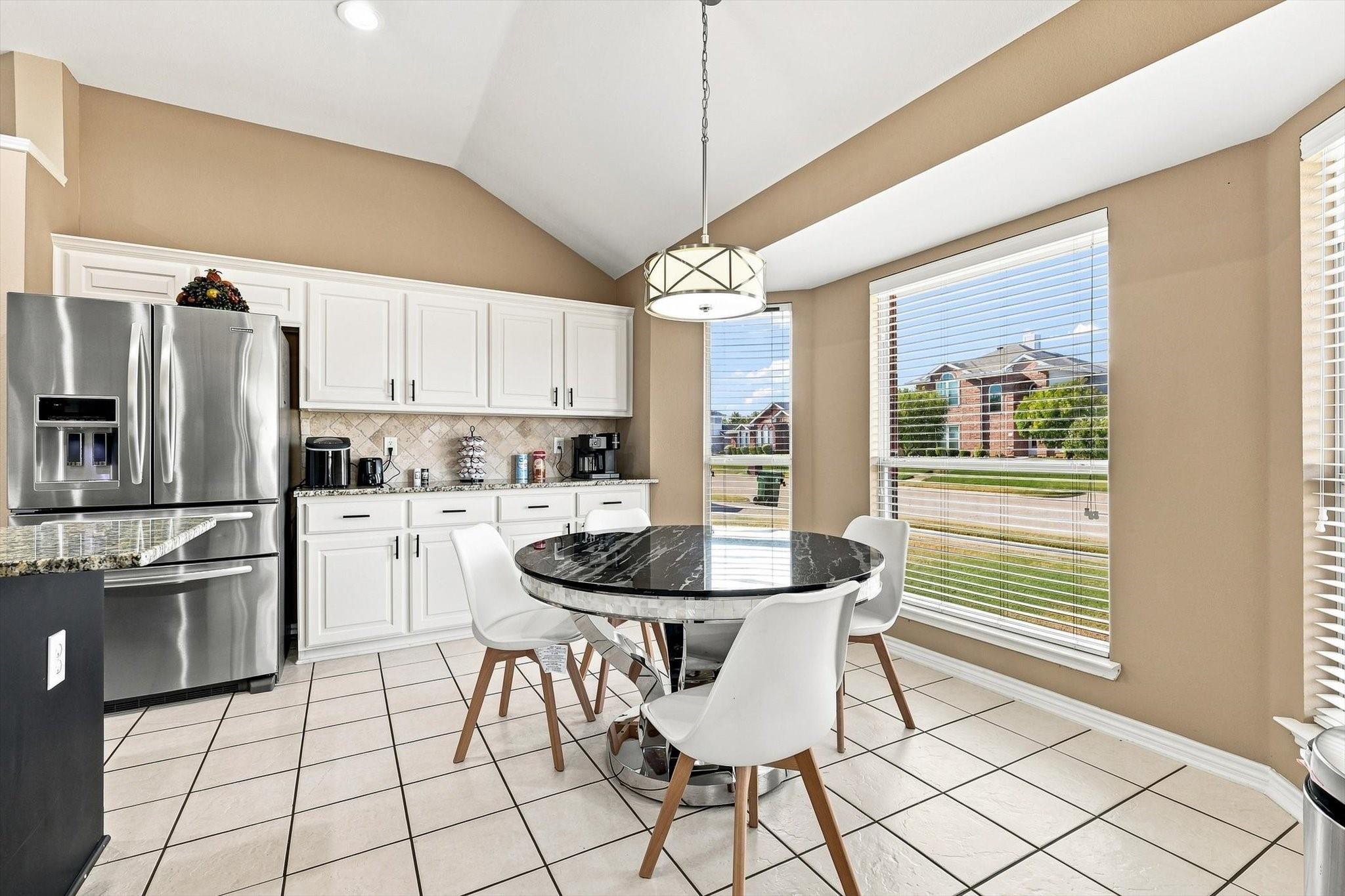 Linhurst Dr, Murphy, TX 75094