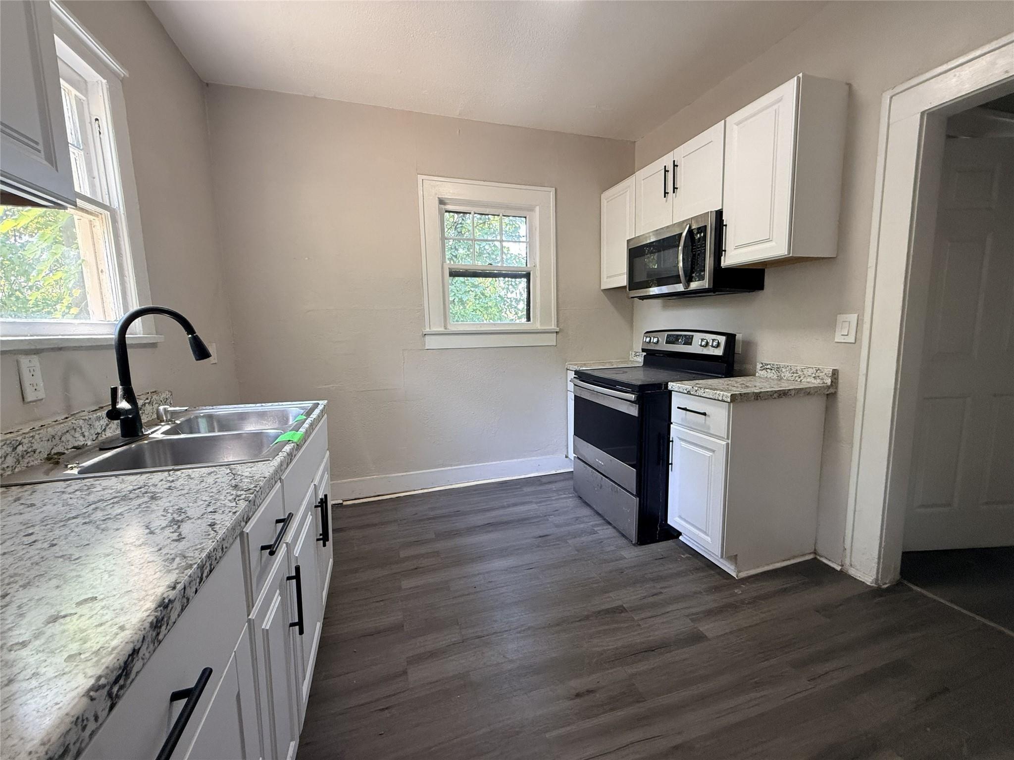 W Morton St, Denison, TX 75020