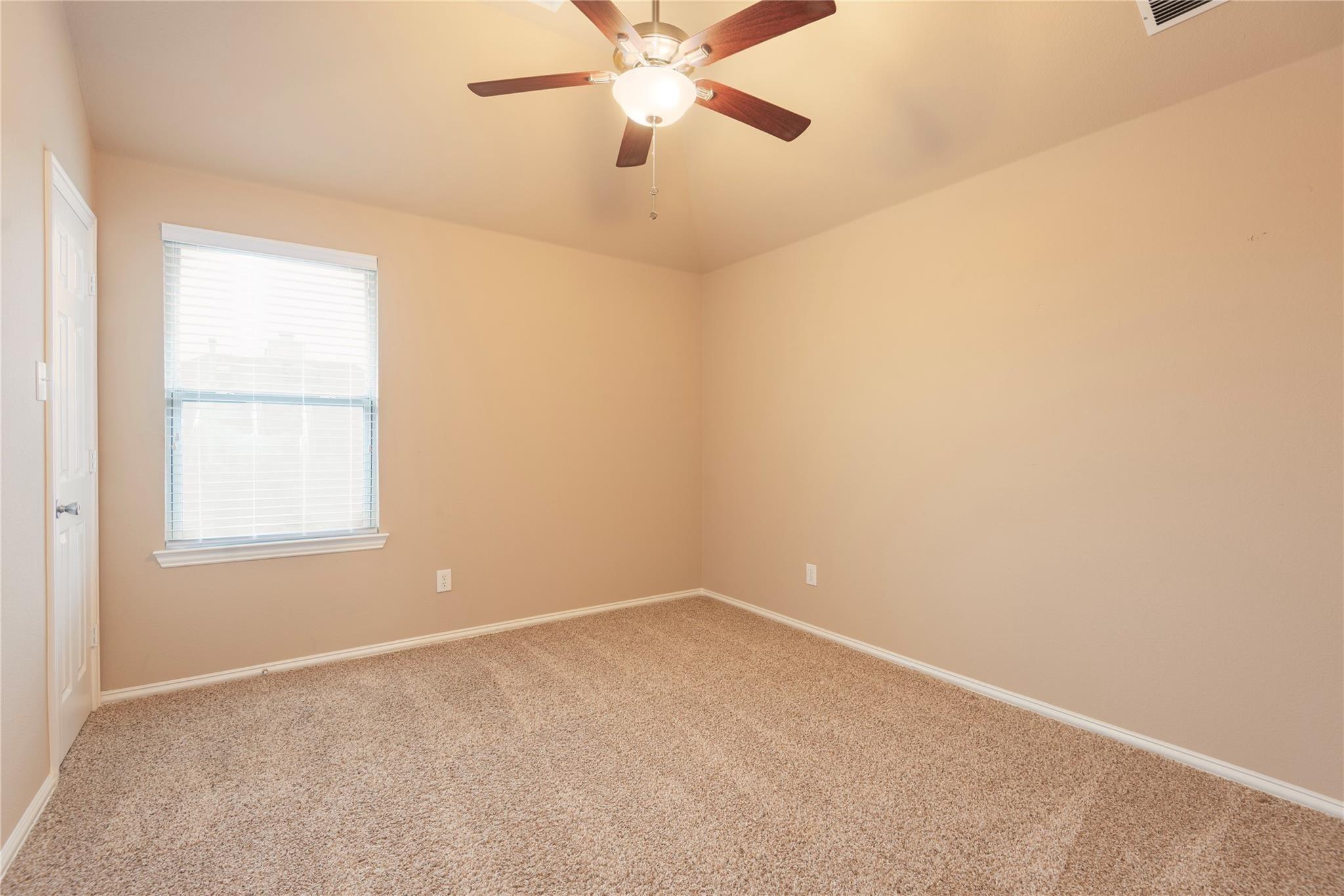 Grovewood Dr, Mckinney, TX 75071