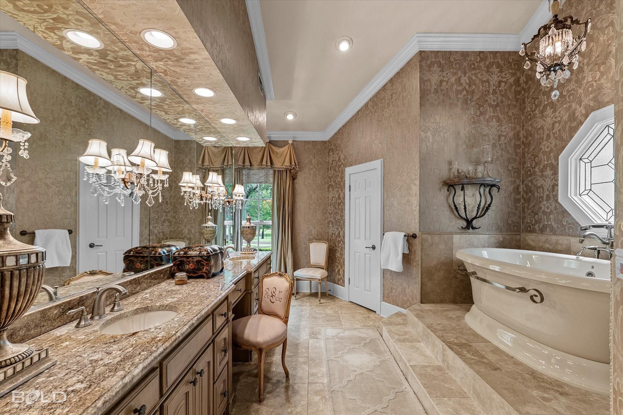 Ridgewood Cir, Minden, LA 71055