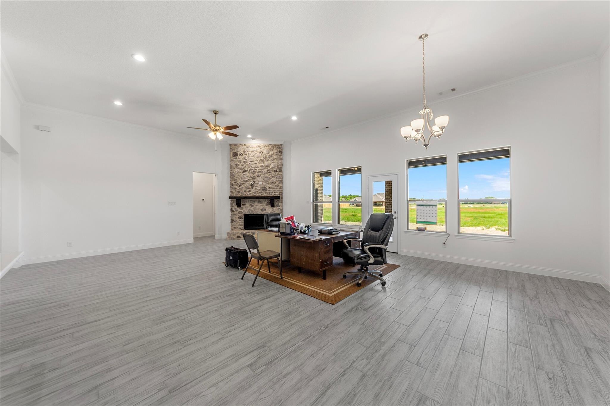 Osage Ln, Terrell, TX 75160