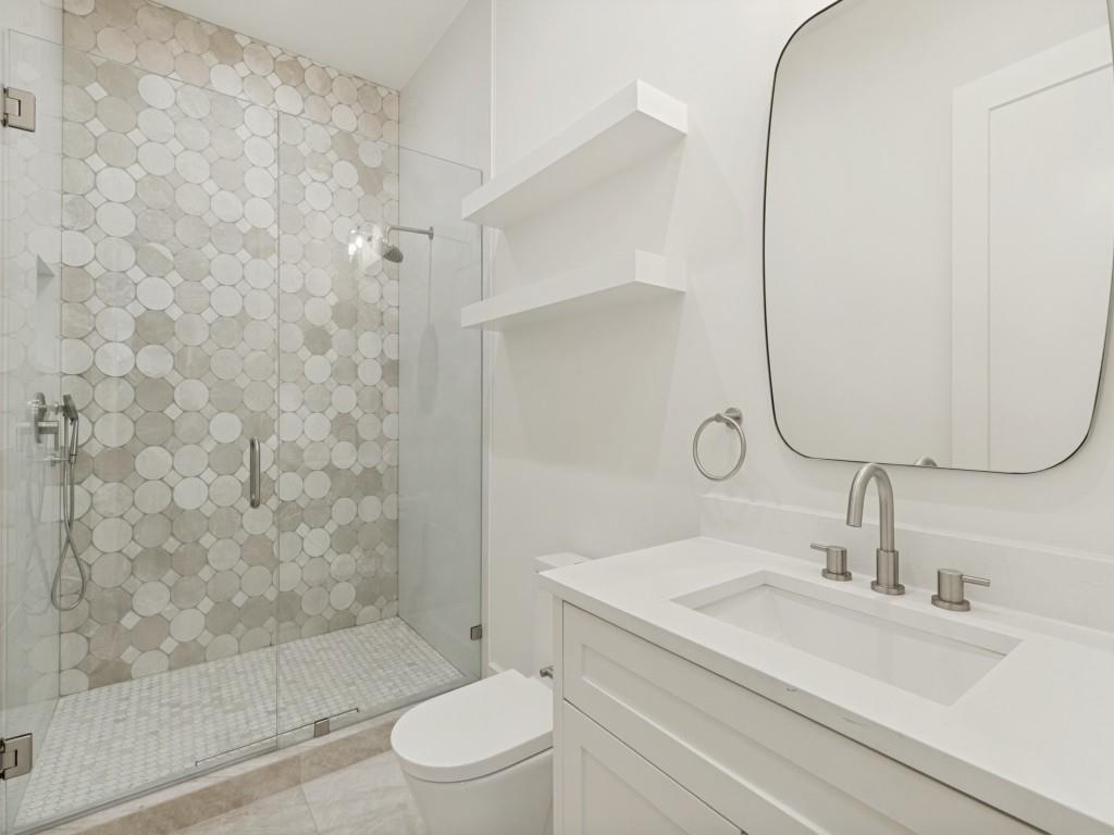 Boedeker Dr, Dallas, TX 75225