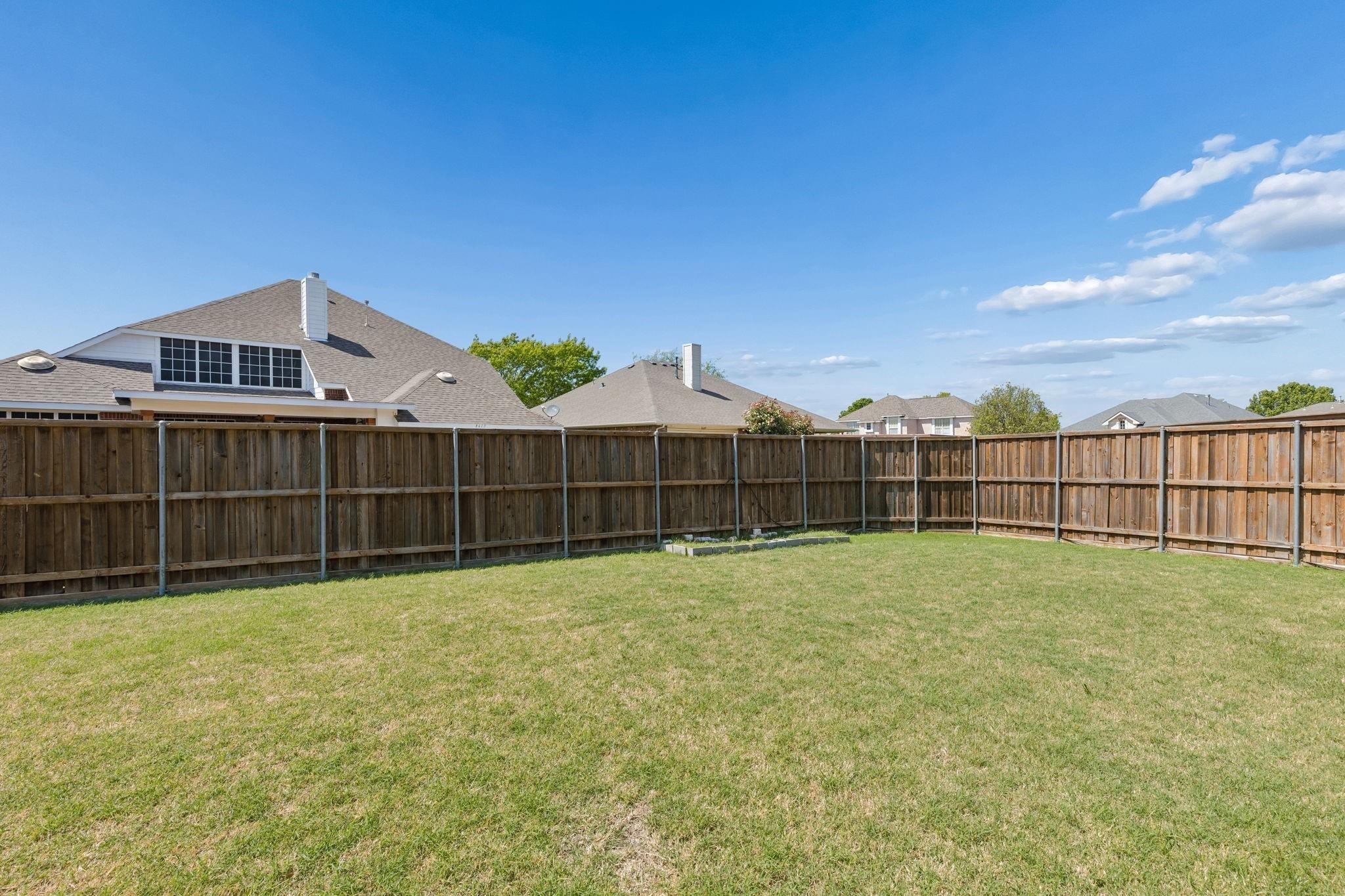 Lexington Ct, Rowlett, TX 75089