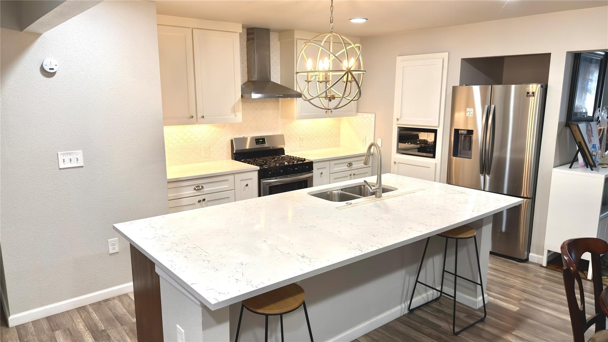 Dewitt St, Irving, TX 75062