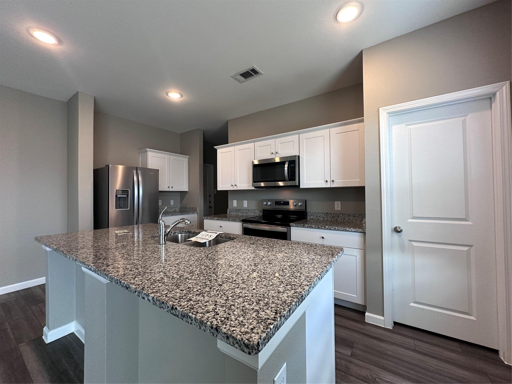 Hiskey Dr, Haslet, TX 76052