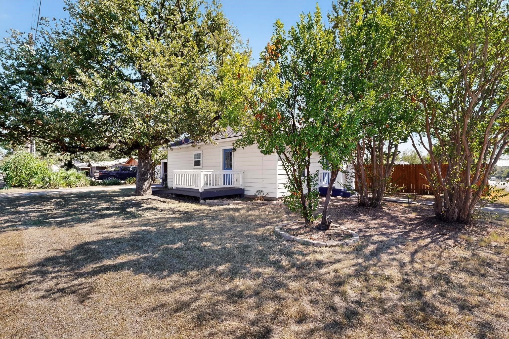 Franklin St, Weatherford, TX 76086
