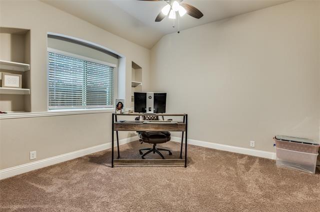 Silverleaf Dr, Glenn Heights, TX 75154
